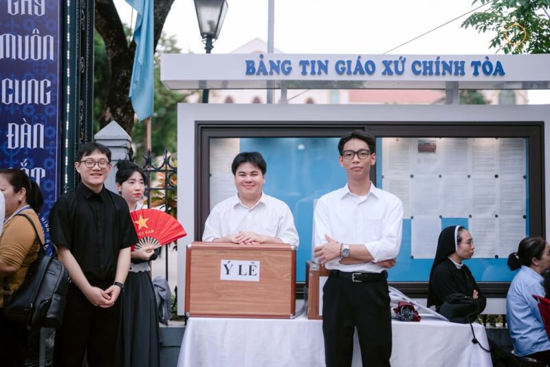 fb-732768673513037_1127822309474652