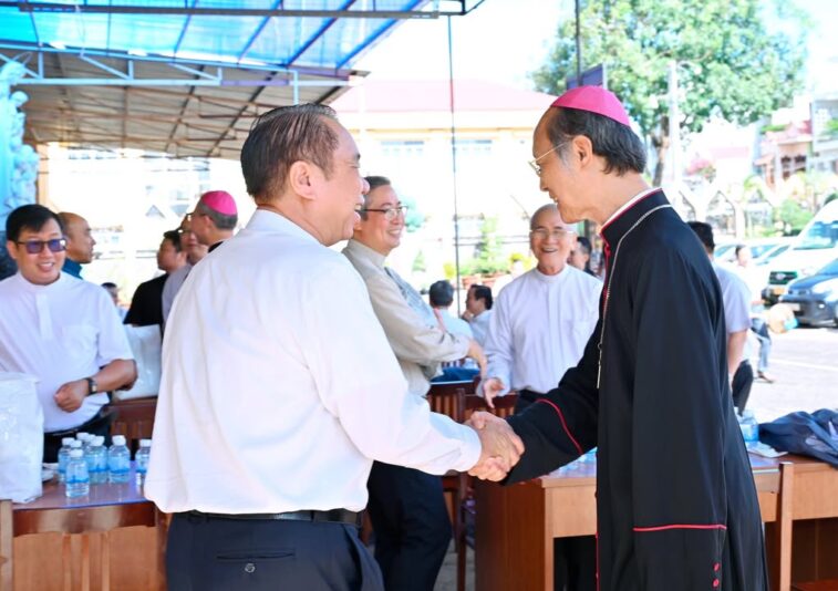 fb-585442494803518_1226410026190211