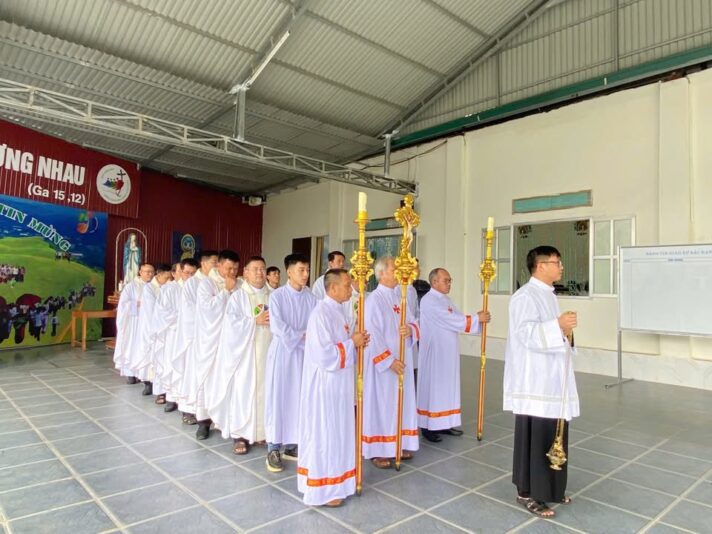 fb-732768673513037_1128345862755630