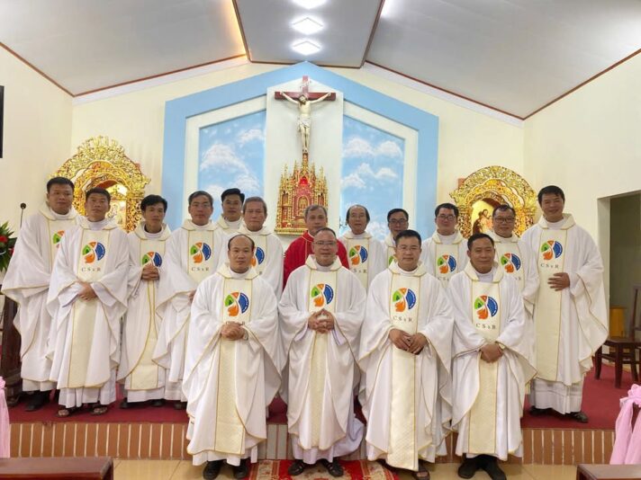 fb-732768673513037_1128345862755630