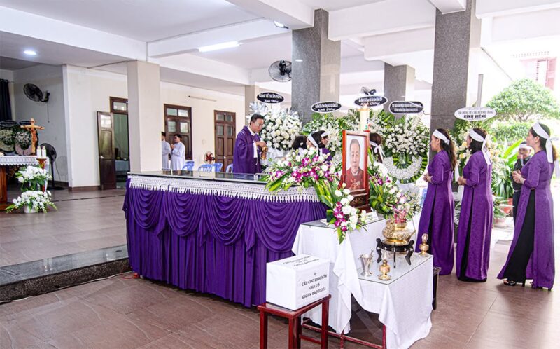 fb-422222558355253_1250325033804627