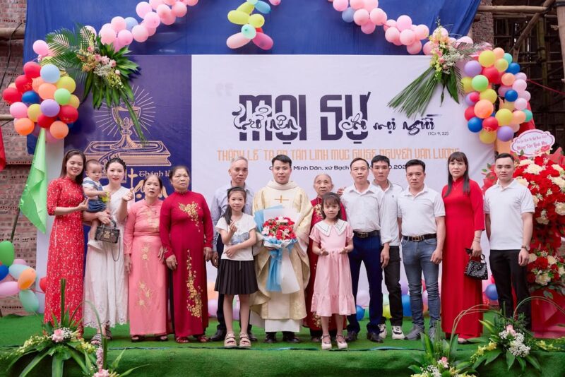 fb-732768673513037_1129525149304368