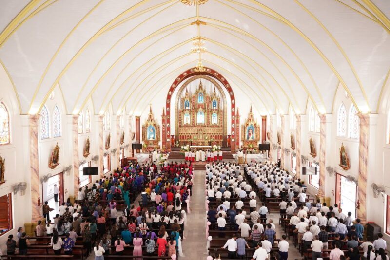 fb-732768673513037_1129660652624151