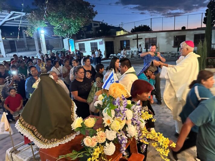 fb-95981452195_1235940438579787