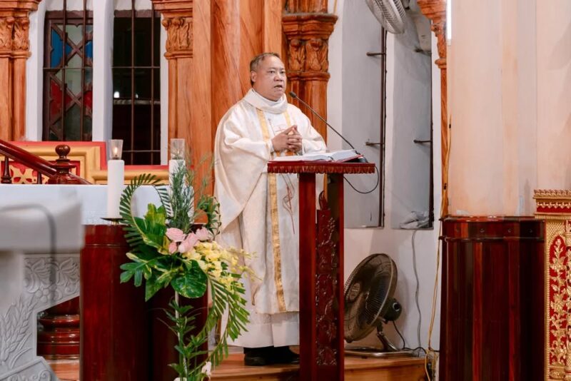 fb-732768673513037_1130913495832200