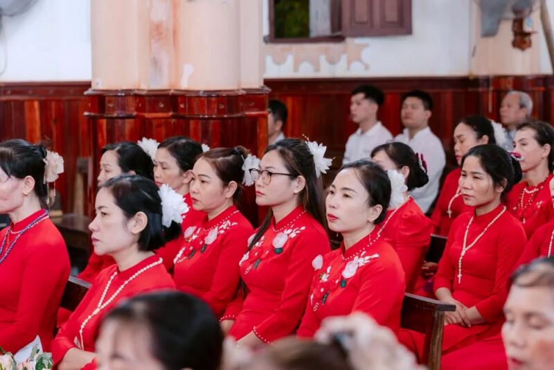 fb-732768673513037_1130913495832200