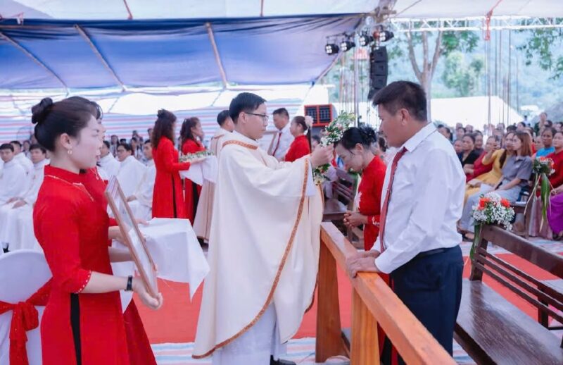 fb-732768673513037_1131109929145890