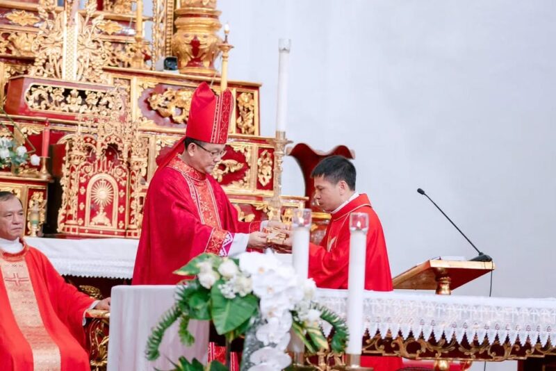 fb-732768673513037_1132220052368211