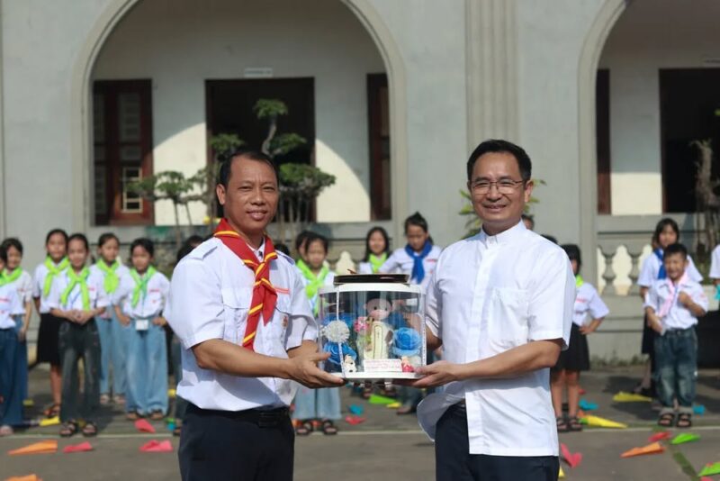 fb-732768673513037_1132147622375454