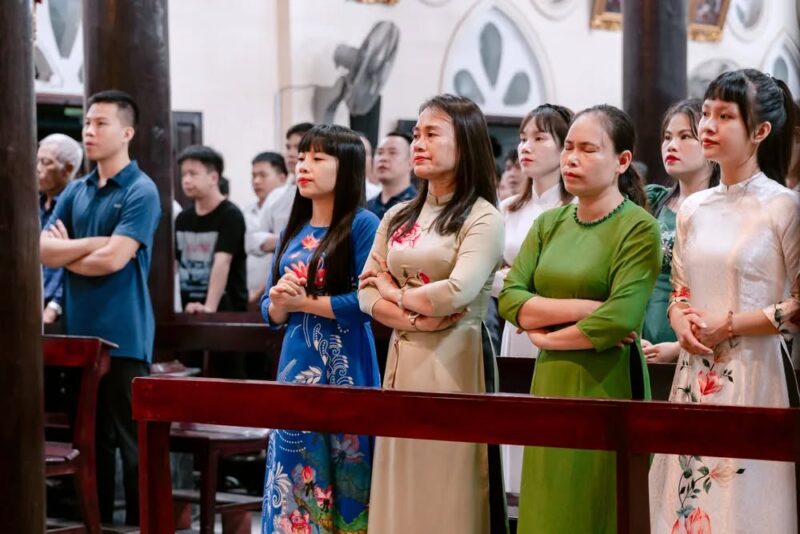 fb-732768673513037_1132147622375454