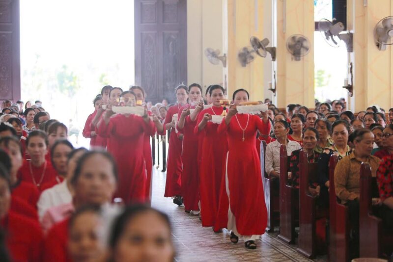 fb-732768673513037_1131795779077305