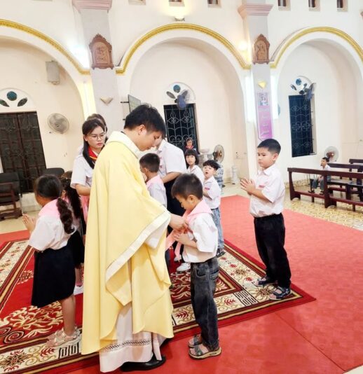 fb-732768673513037_1132021429054740