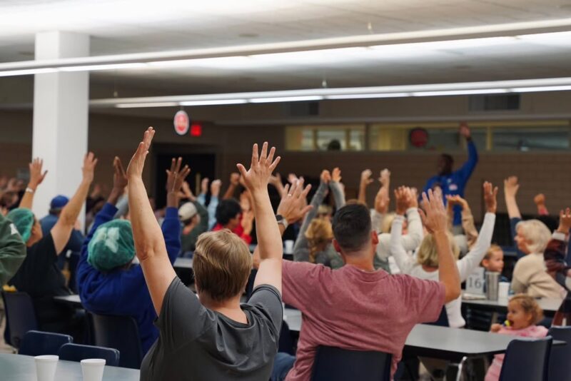 fb-167312016654090_1216921813802752