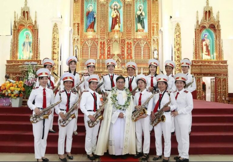 fb-732768673513037_1132982235625326