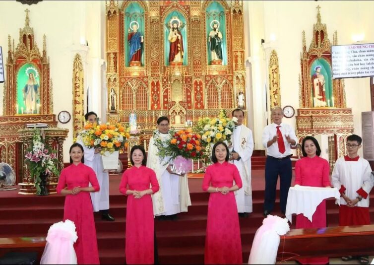 fb-732768673513037_1132982235625326