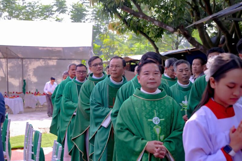 fb-732768673513037_1133413248915558