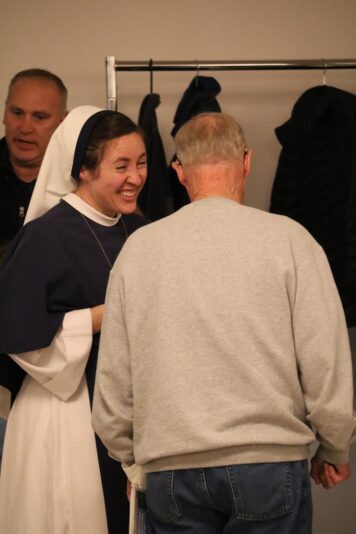 fb-116343758405910_1253695556788016