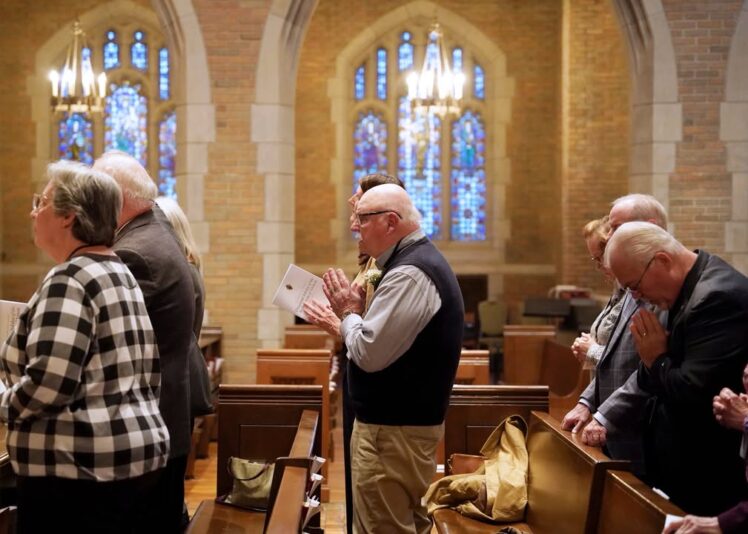 fb-167312016654090_1223358313159102