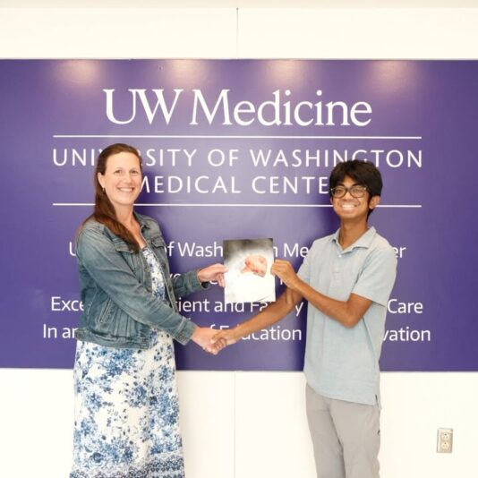 fb-115048641846447_1255546669947637