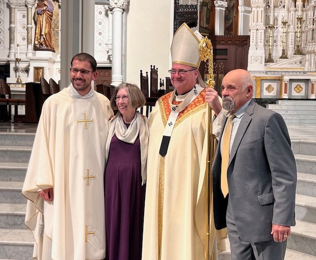 fb-254469157605_1228790955958356