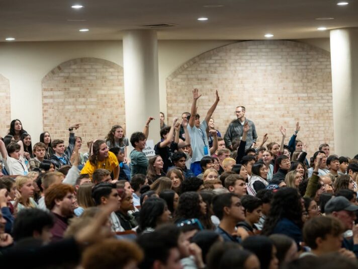 fb-162230245392_1282524637244789