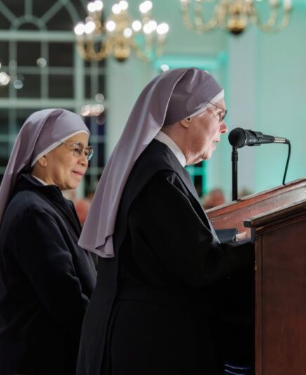 fb-424801330909662_1258788776274797