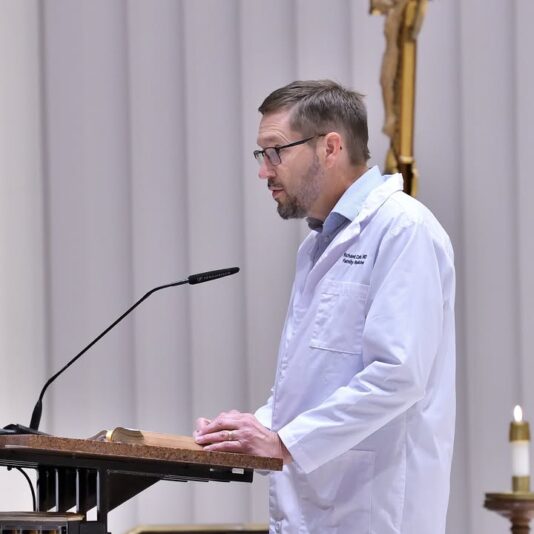 fb-421263834587148_1315213763981923