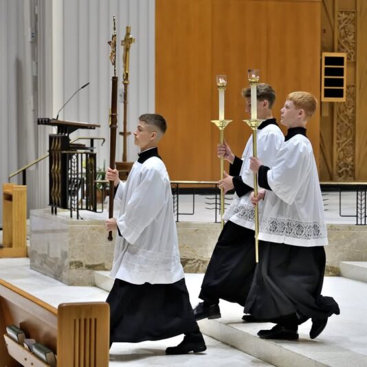 fb-421263834587148_1315213763981923