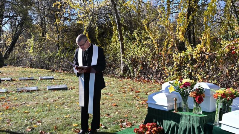 fb-116343758405910_1257082623115976