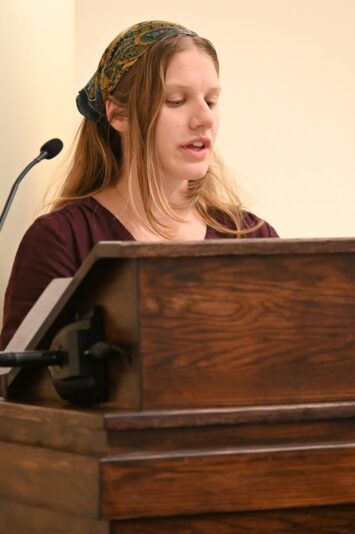 fb-116343758405910_1257060233118215