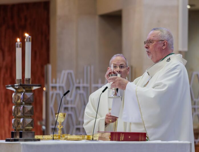 fb-424801330909662_1262293225924352