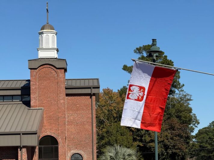 fb-134218149924080_1227897216033272