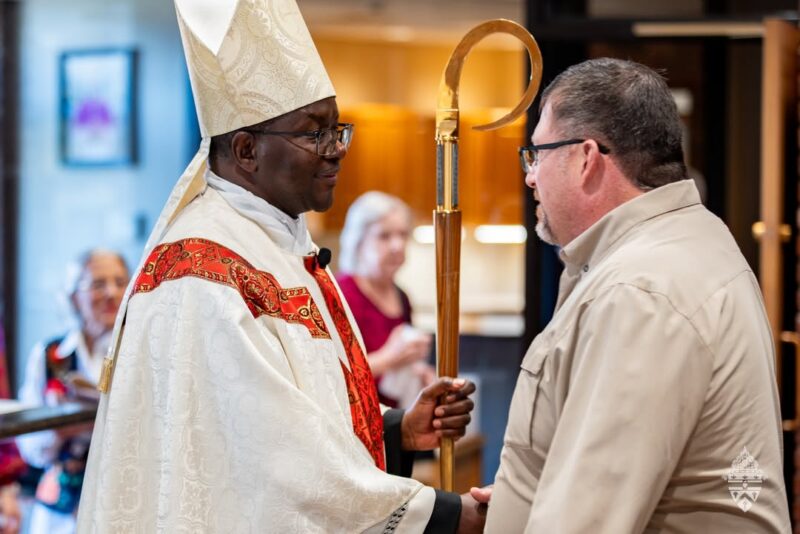 fb-695846880481318_816389171023180