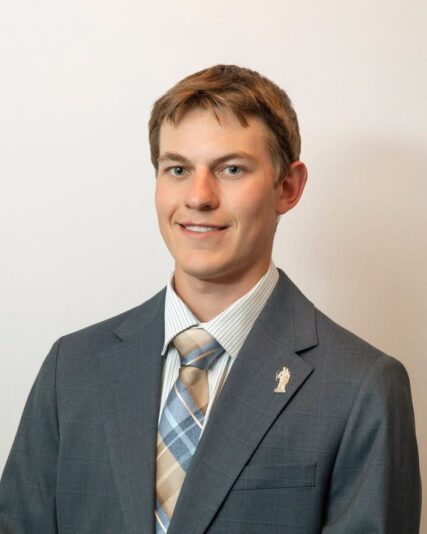 fb-101064066621857_1151067693815822