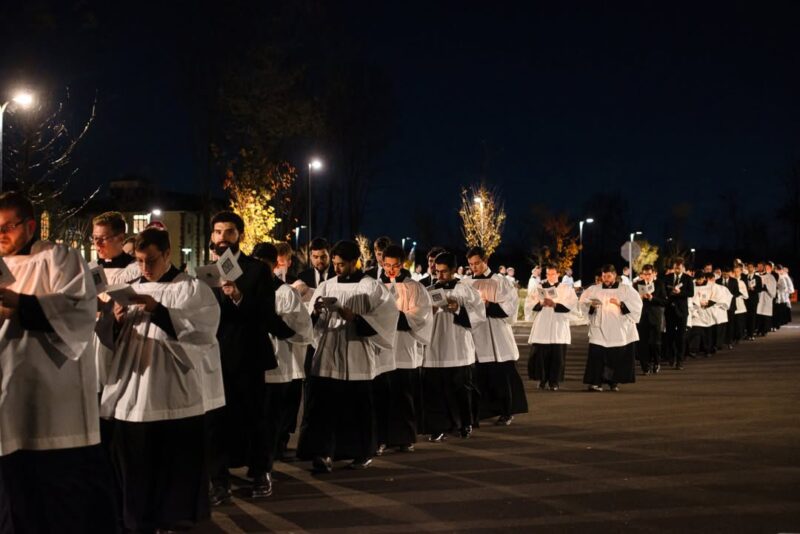 fb-109206489123636_835403185802311