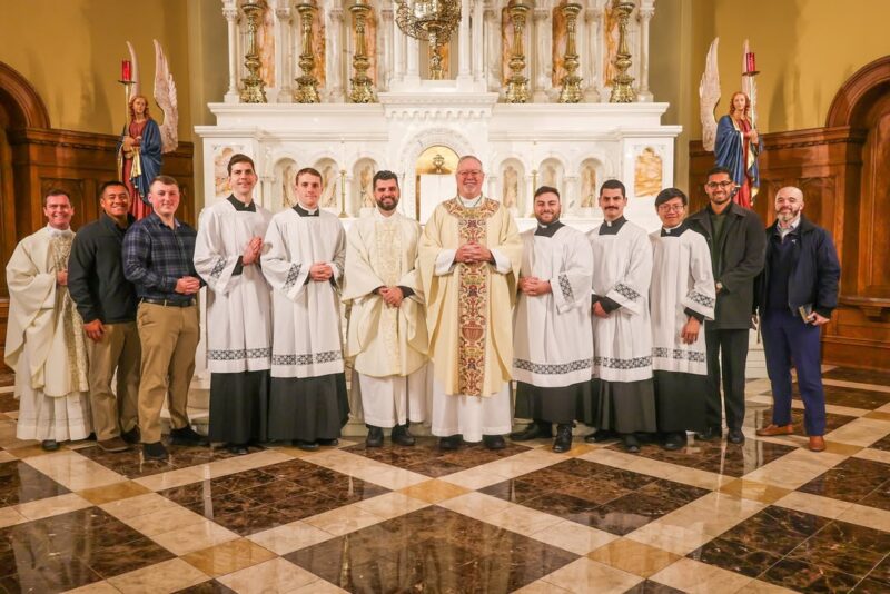 fb-424801330909662_1265648795588795