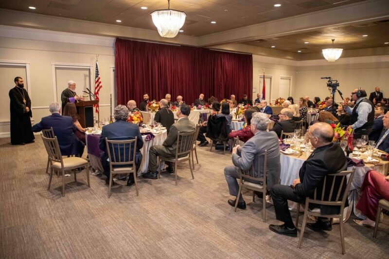 fb-252749634836353_1142422348067918