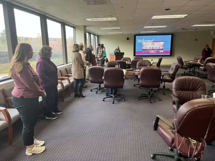 fb-254469157605_1238459044991547