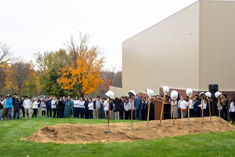 fb-210323997912_1230681299091180