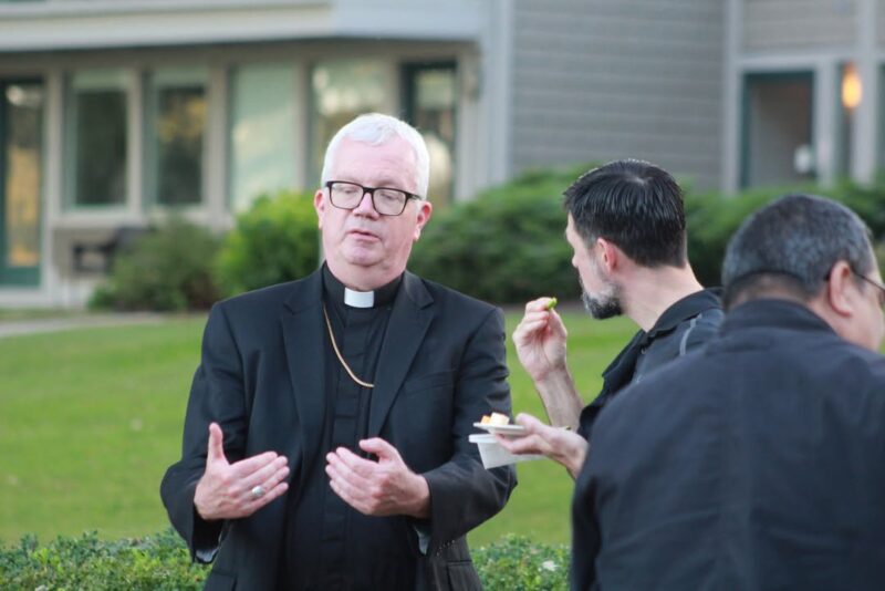 fb-194350237252996_1260518856103864