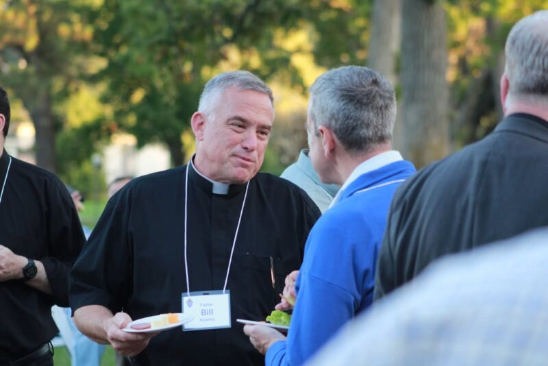 fb-194350237252996_1260518856103864