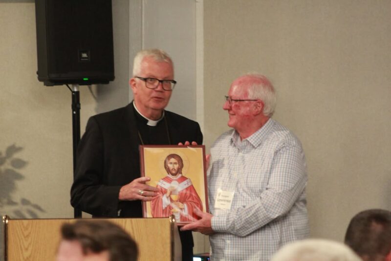 fb-194350237252996_1260518856103864