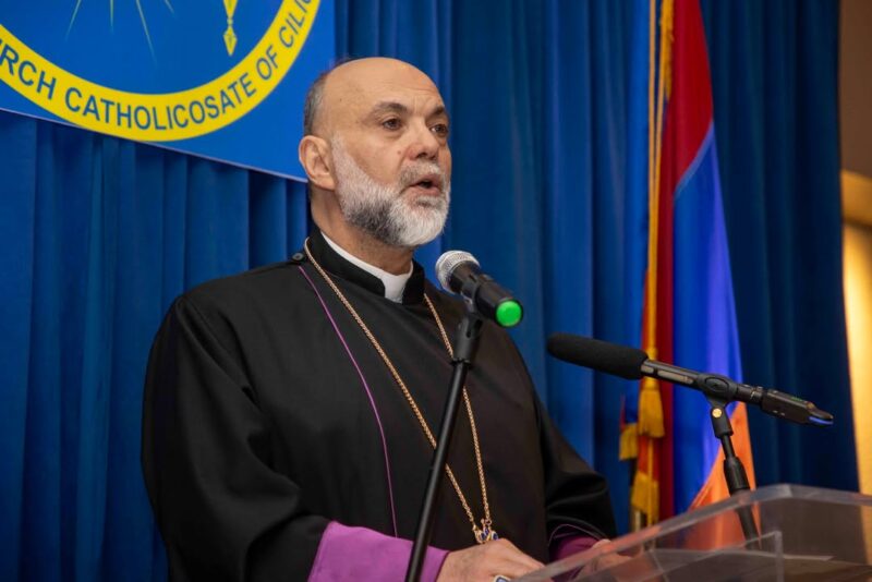 fb-252749634836353_1144028401240646