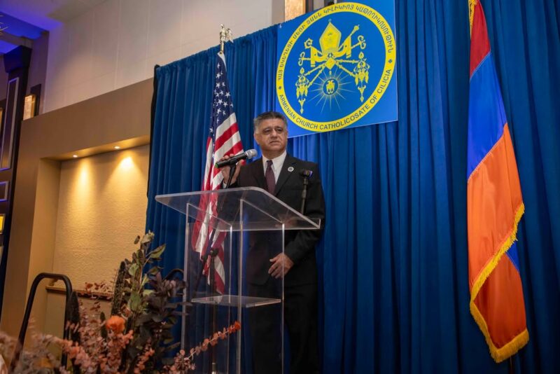 fb-252749634836353_1144028401240646