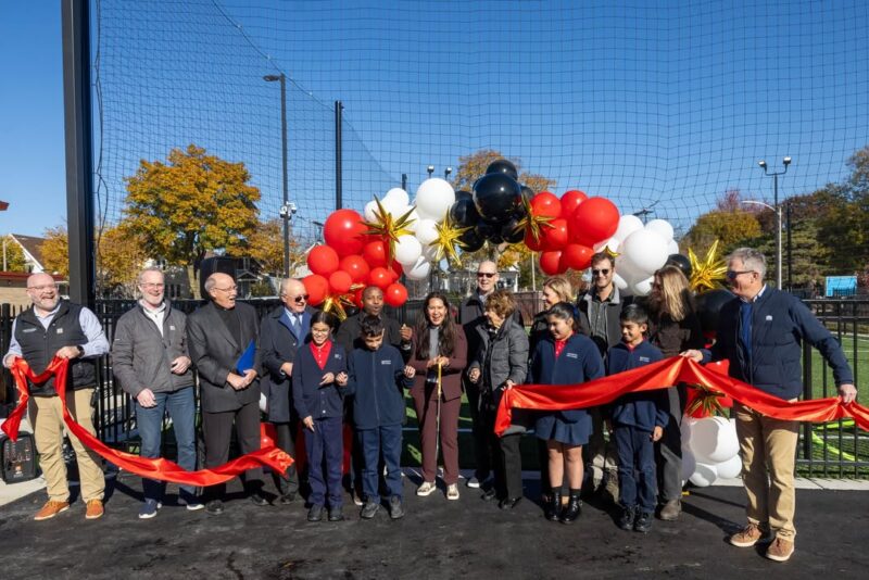 fb-355703527834405_1299222655581870