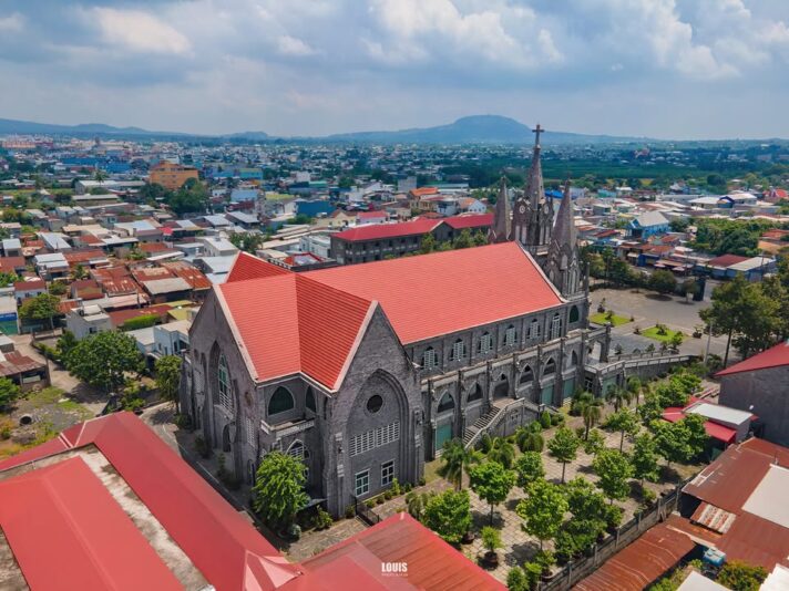 fb-585442494803518_1250553270442553