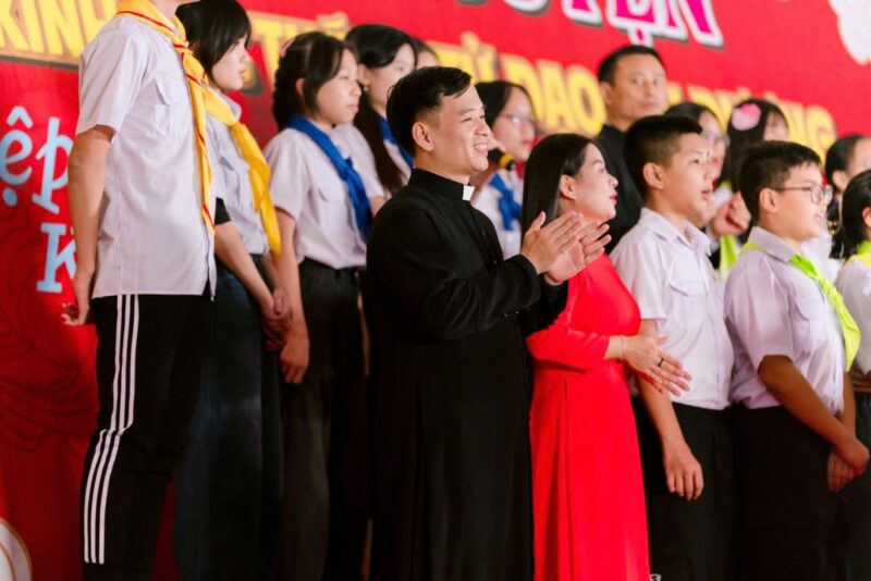 fb-104570015177619_859355073266907