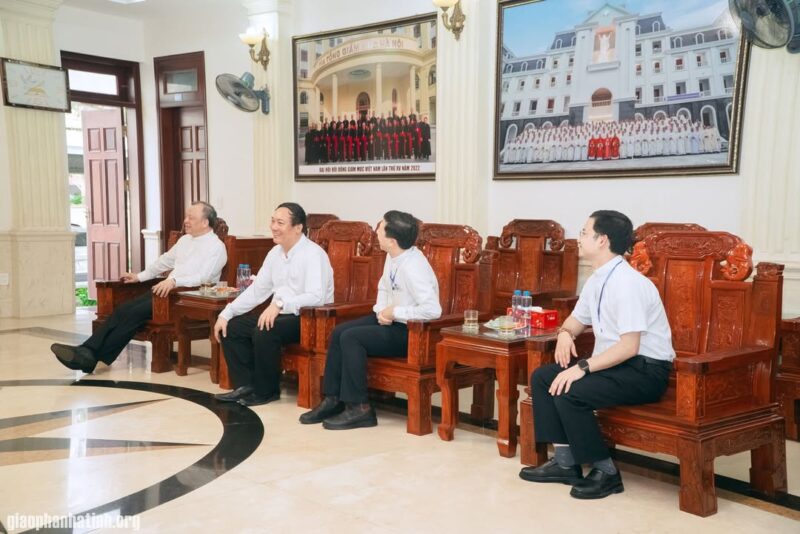 fb-267086443957481_1139260938416611