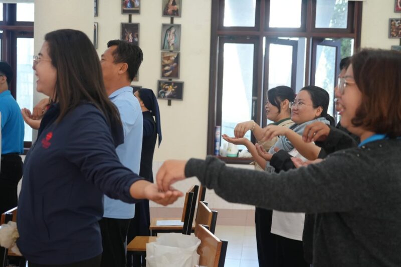 fb-161015470626458_1248599603970778