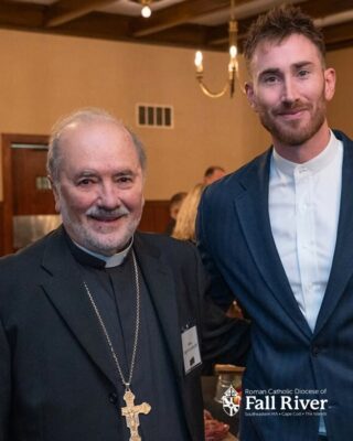 fb-97310663246_1247358507437593